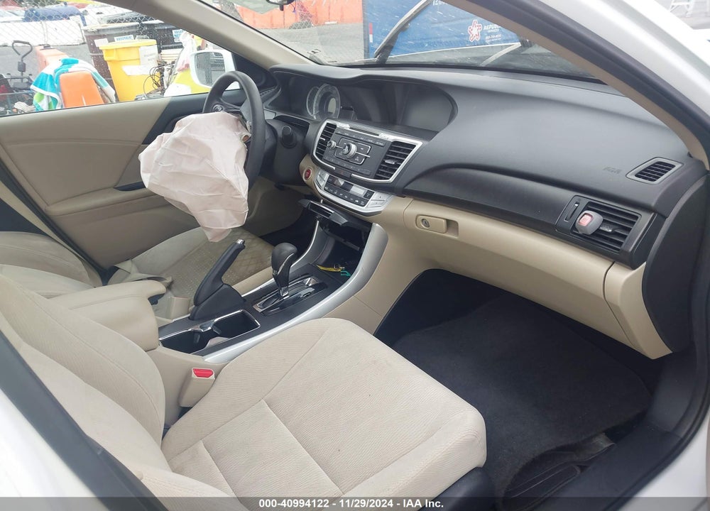 2015 HONDA ACCORD EX VIN: 1HGCR2F7XFA068555