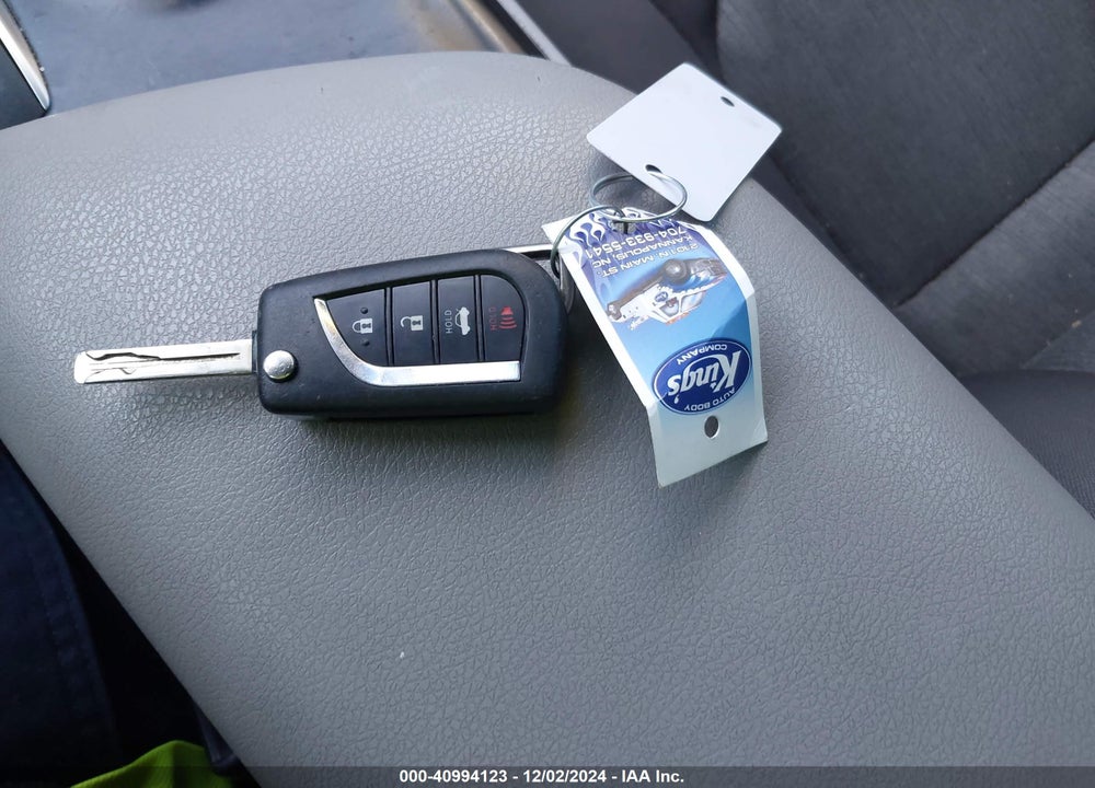 2018 TOYOTA CAMRY LE VIN: 4T1B11HK2JU605502