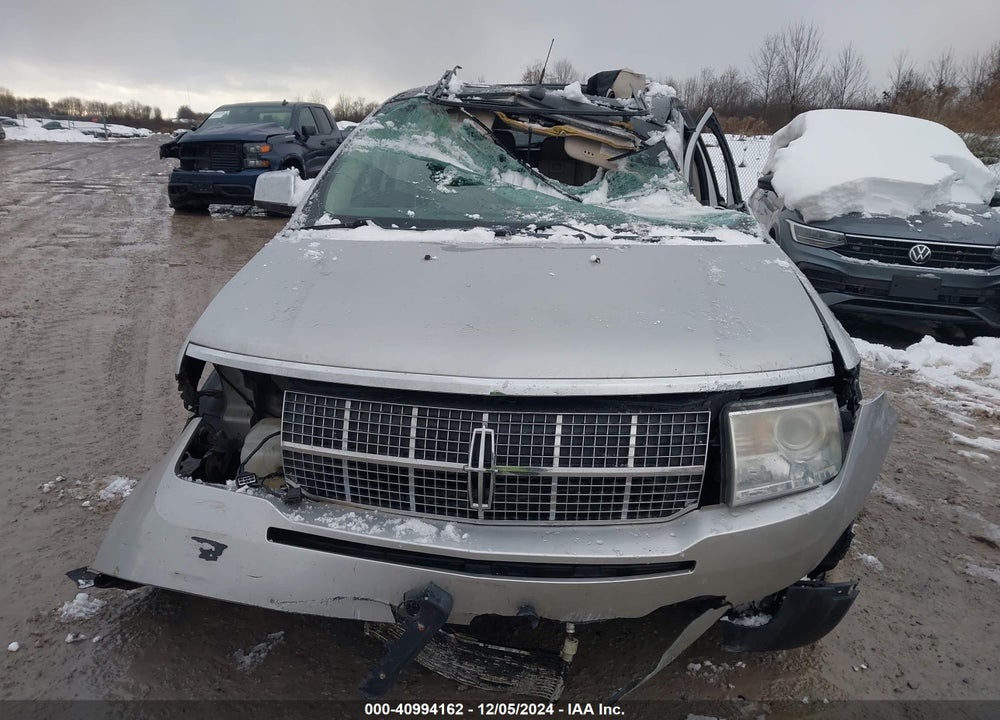 2009 LINCOLN MKX VIN: 2LMDU88C99BJ09068