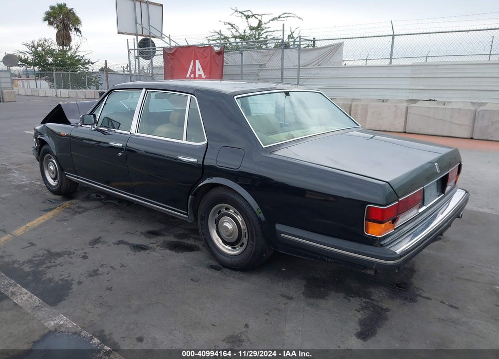 1982 ROLLS-ROYCE SILVER SPIRIT VIN: SCAZS42A8CCX04536