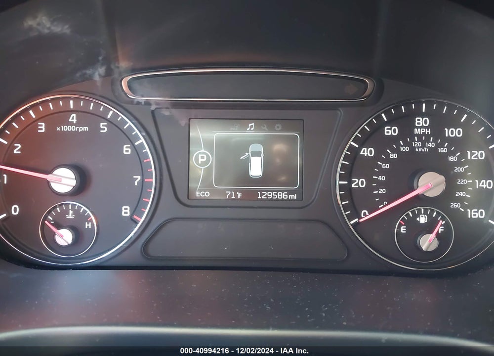 2017 KIA SORENTO 2.4L LX VIN: 5XYPG4A3XHG222318