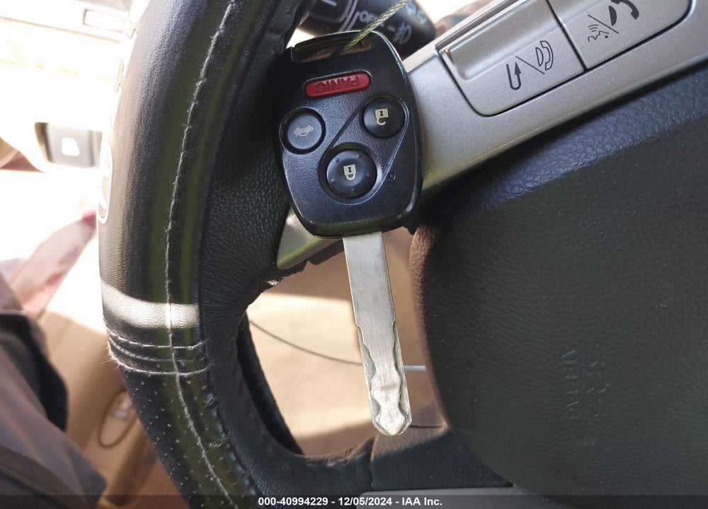 2012 HONDA ACCORD 3.5 EX-L VIN: 1HGCP3F86CA030594