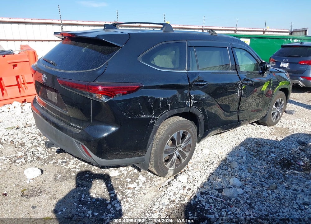 2020 TOYOTA HIGHLANDER XLE VIN: 5TDGZRBH9LS505628