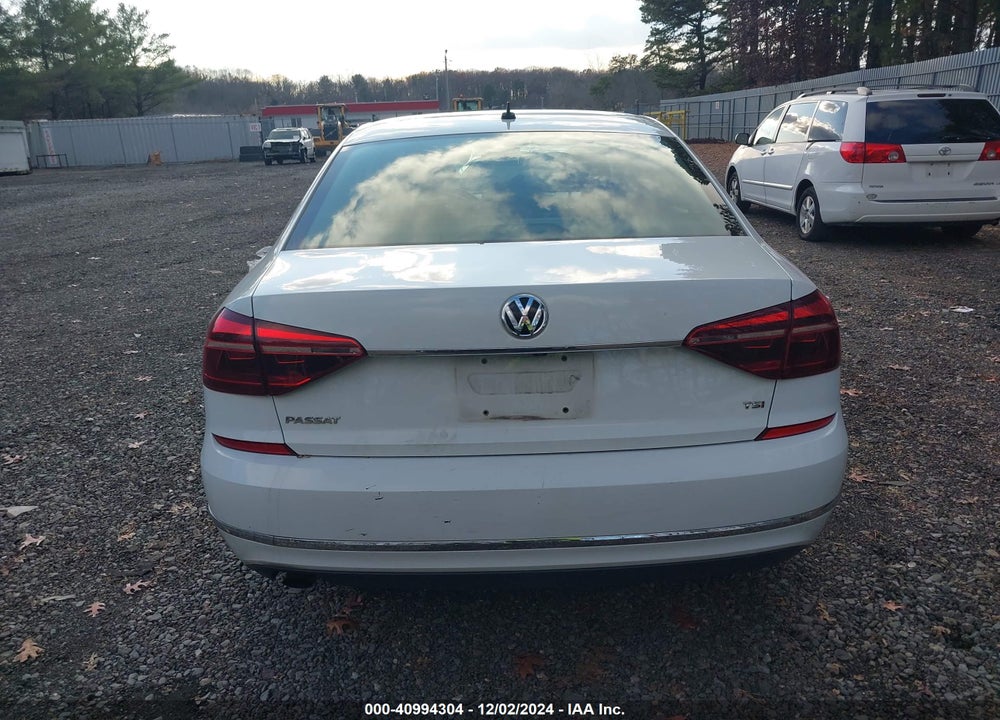 2017 VOLKSWAGEN PASSAT 1.8T S VIN: 1VWAT7A39HC014774