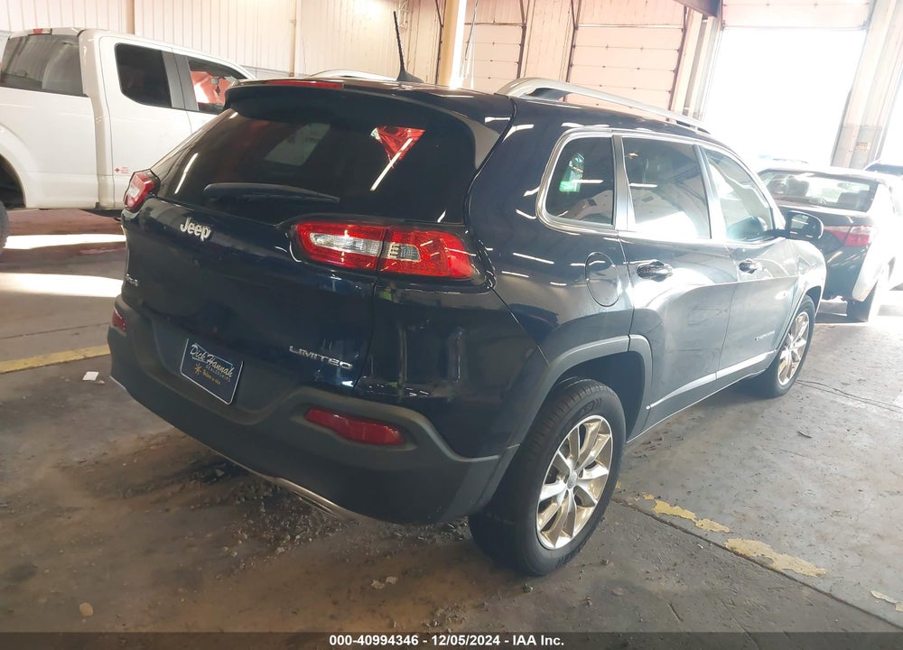 2016 JEEP CHEROKEE VIN: 1C4PJMDS1GW104275