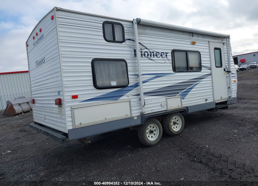 2006 FLEETWOOD OTHER VIN: 1EB1C182862490206