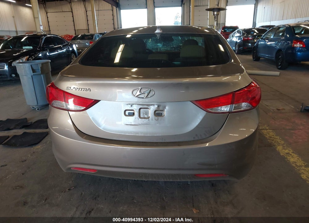 2013 HYUNDAI ELANTRA VIN: 5NPDH4AE1DH314440