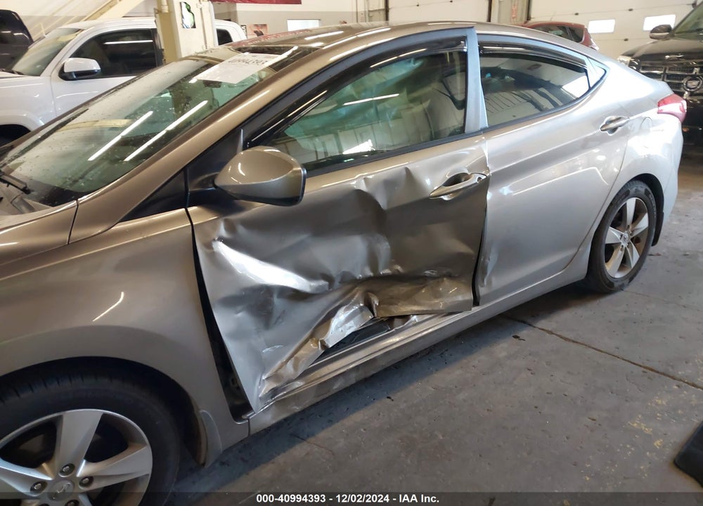 2013 HYUNDAI ELANTRA VIN: 5NPDH4AE1DH314440
