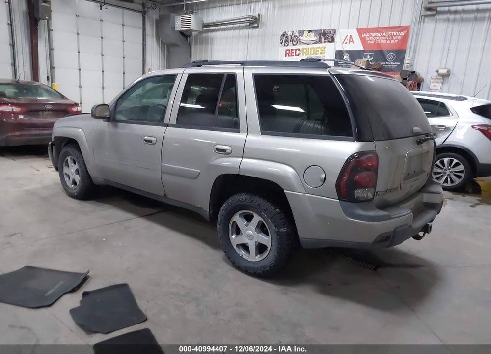 2002 CHEVROLET TRAILBLAZER LTZ VIN: 1GNDT13S022162639