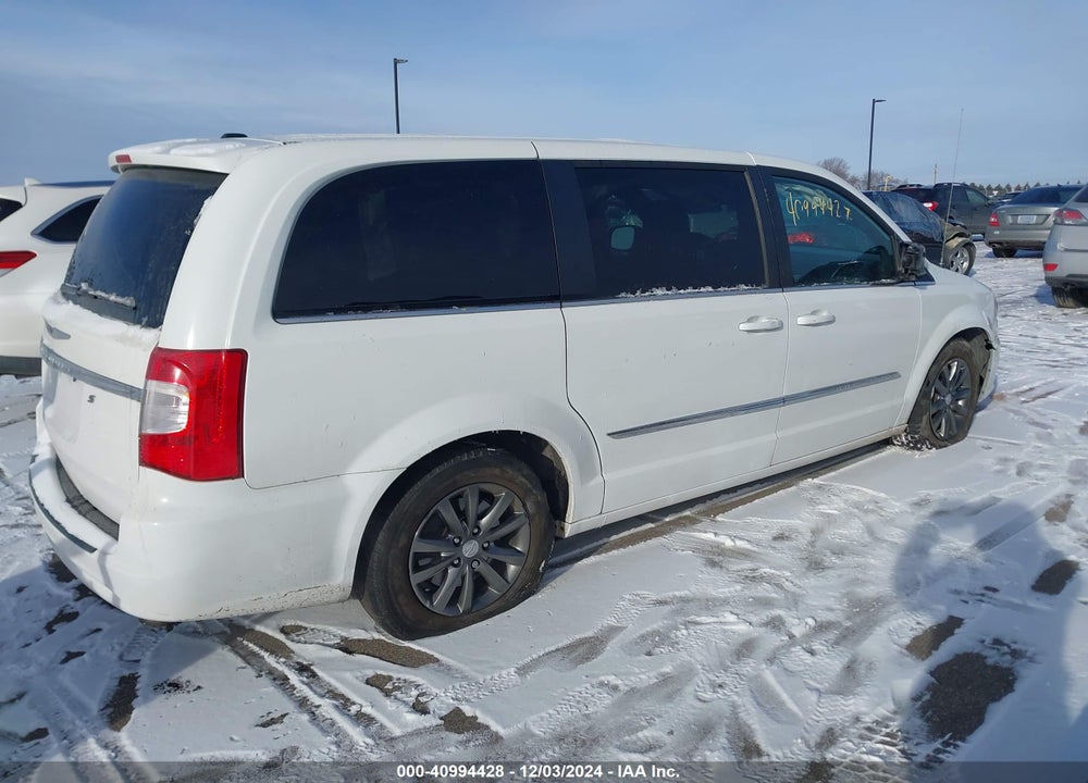 2014 CHRYSLER TOWN & COUNTRY S VIN: 2C4RC1HGXER361321