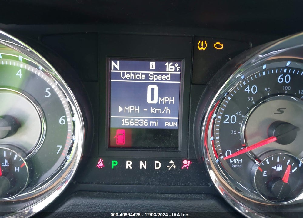 2014 CHRYSLER TOWN & COUNTRY S VIN: 2C4RC1HGXER361321