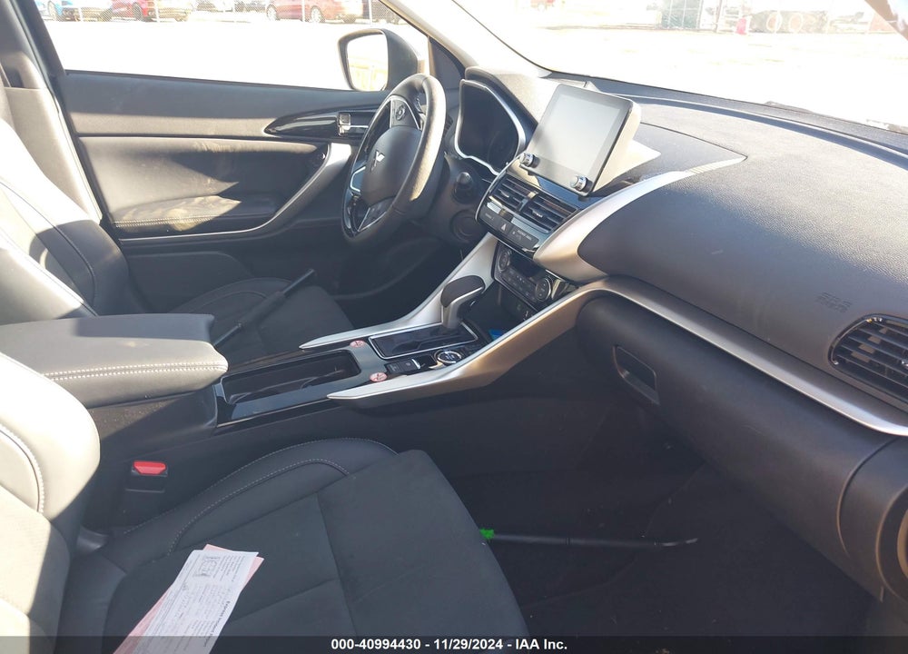 2024 MITSUBISHI ECLIPSE CROSS SE/SEL VIN: JA4ATWAA3RZ061366
