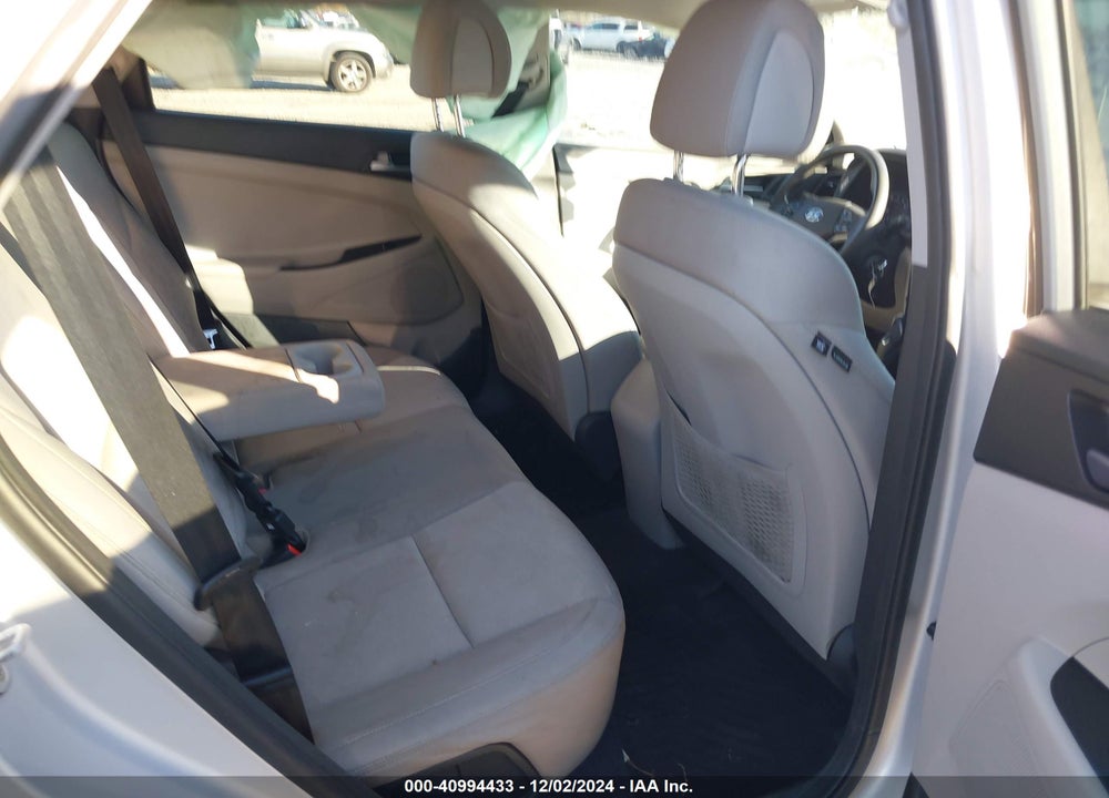 2017 HYUNDAI TUCSON SE VIN: KM8J23A48HU436709