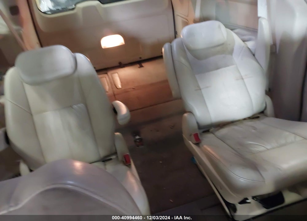 2008 CHRYSLER TOWN & COUNTRY LIMITED VIN: 2A8HR64X38R791198