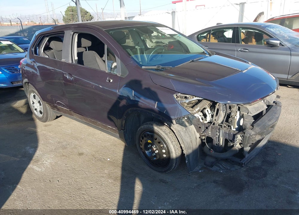 2018 CHEVROLET TRAX LS VIN: 3GNCJKSB2JL176600