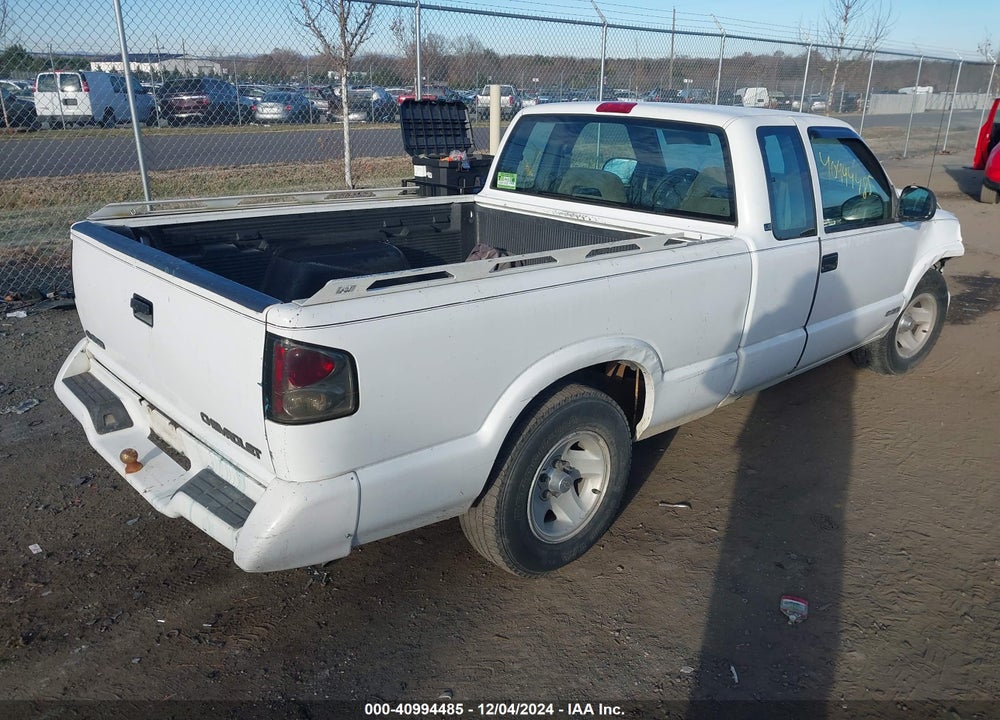 1997 CHEVROLET S-10 LS FLEETSIDE VIN: 1GCCS19X8VK244245