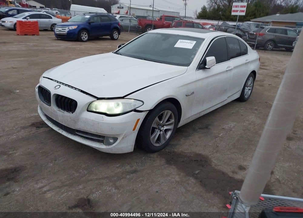 2013 BMW 528I XDRIVE VIN: WBAXH5C53DD112296