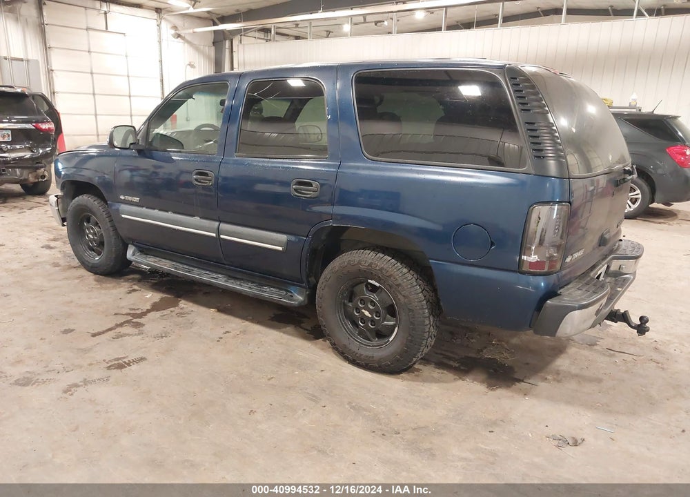 2002 CHEVROLET TAHOE LS VIN: 1GNEC13V32R141872