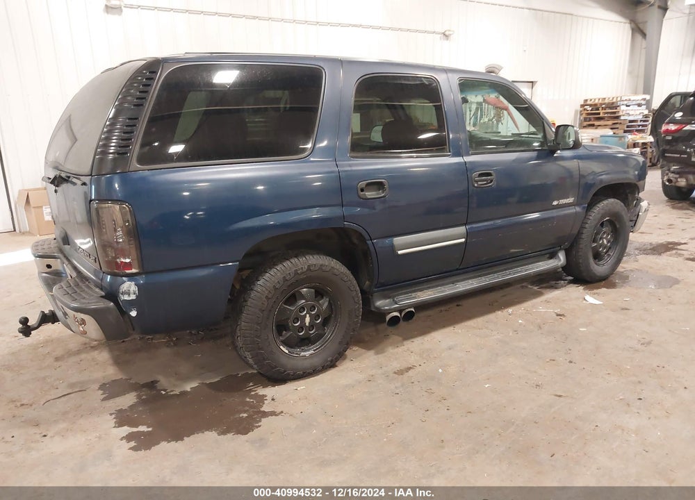 2002 CHEVROLET TAHOE LS VIN: 1GNEC13V32R141872