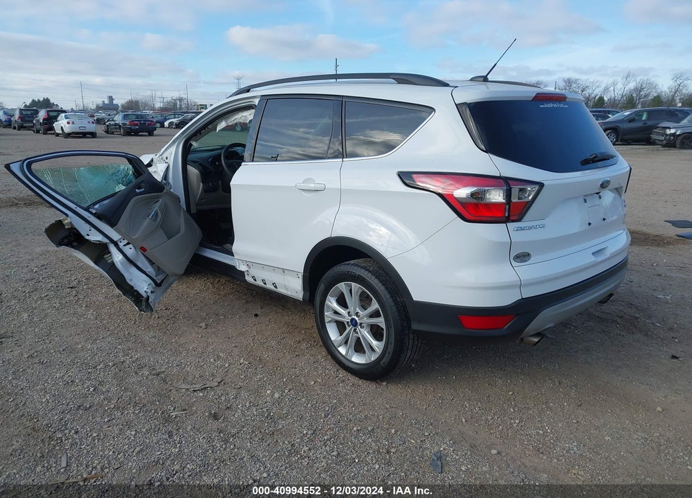 2017 FORD ESCAPE SE VIN: 1FMCU9GD0HUC07602
