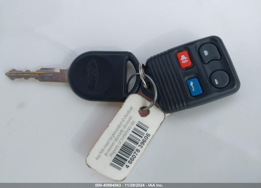 2006 FORD FOCUS ZX3 VIN: 1FAFP31N46W143871