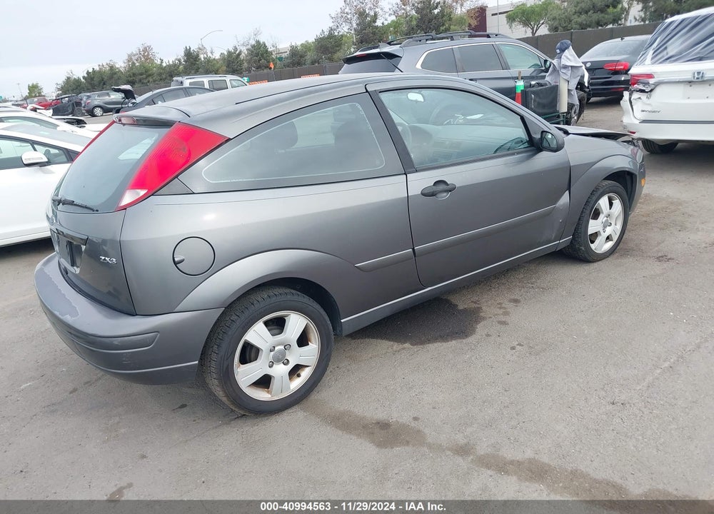 2006 FORD FOCUS ZX3 VIN: 1FAFP31N46W143871
