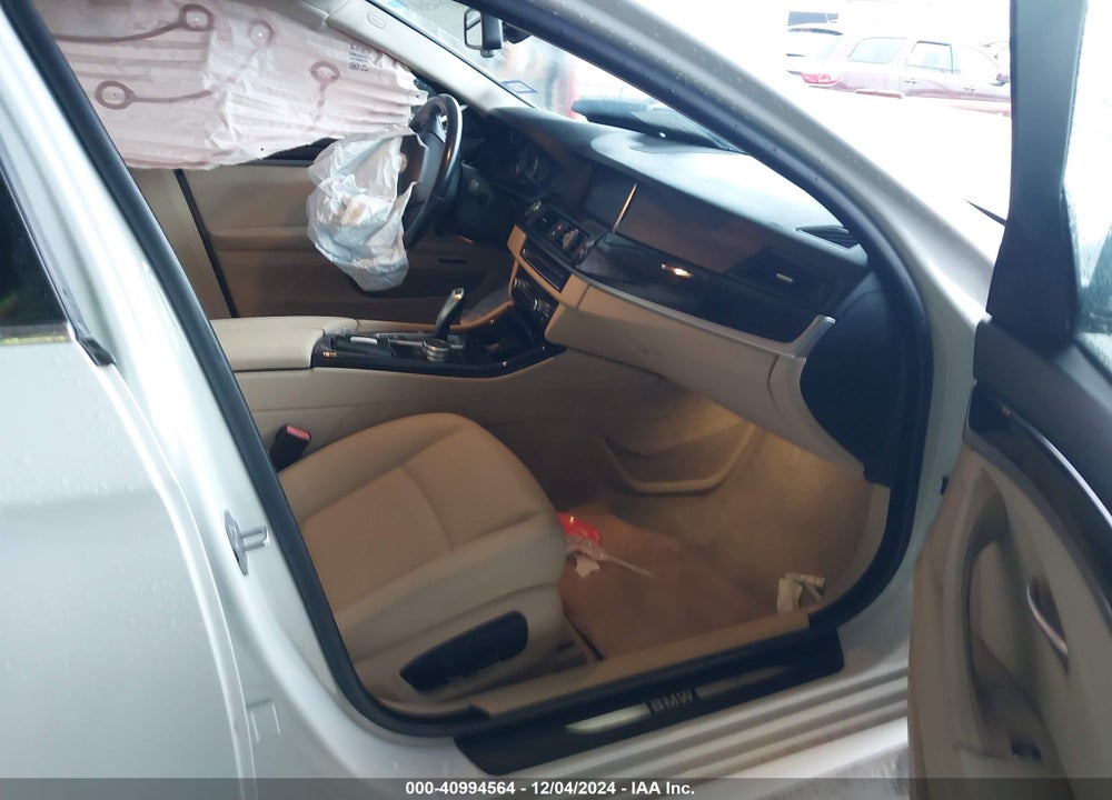 2015 BMW 528 VIN: WBA5A5C59FD522986