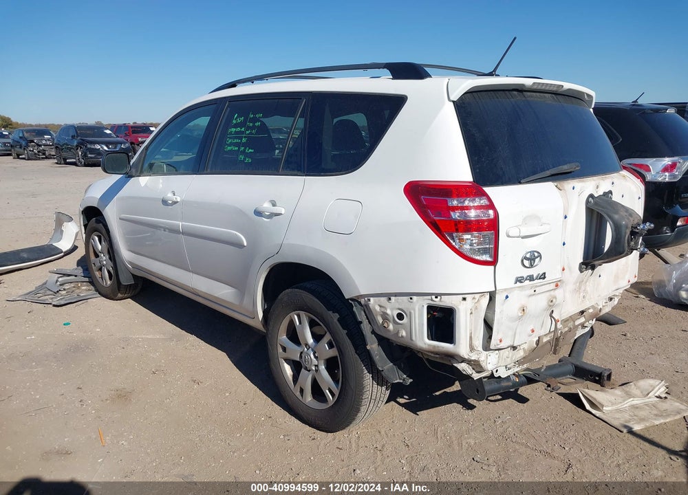 2011 TOYOTA RAV4 VIN: 2T3ZF4DV8BW070461
