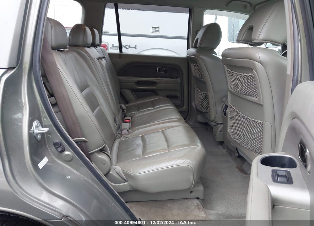 2007 HONDA PILOT EX-L VIN: 2HKYF18797H538198
