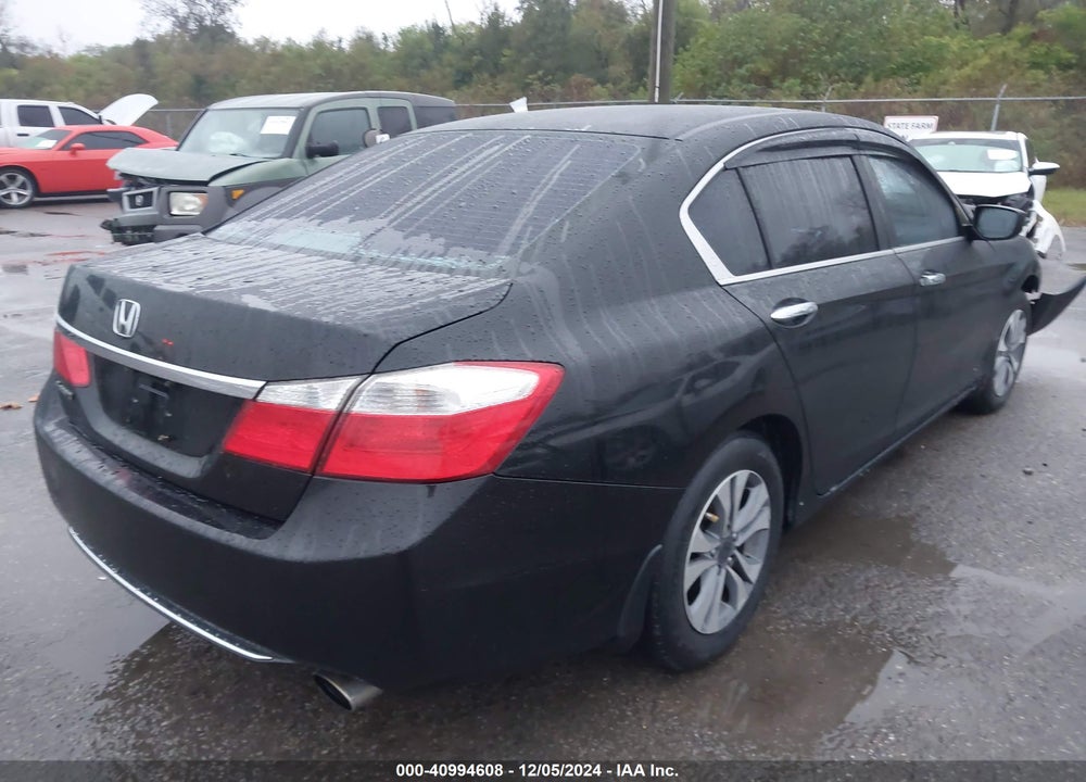 2015 HONDA ACCORD LX VIN: 1HGCR2F30FA272472