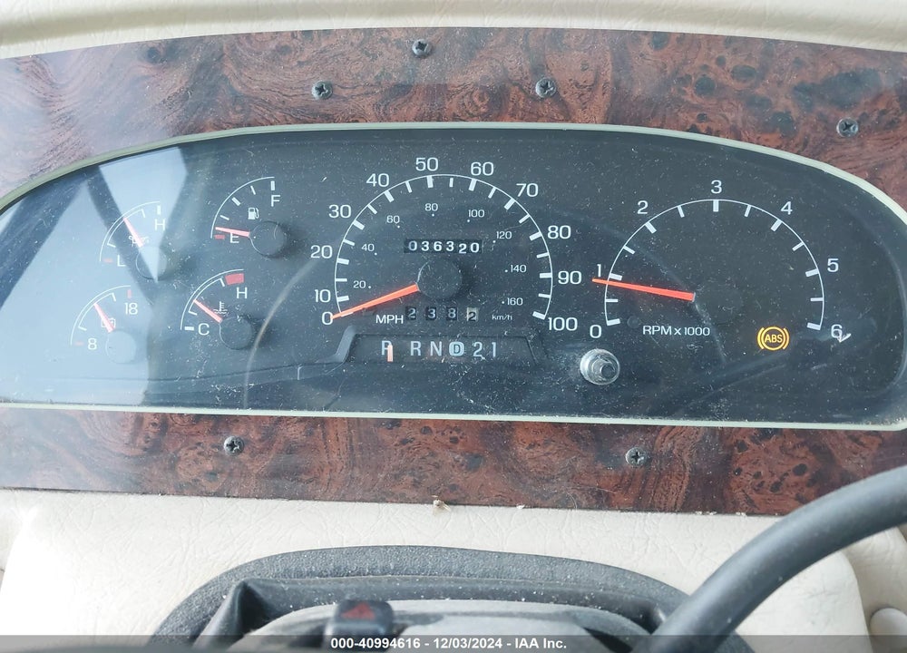 2001 FORD F550 SUPER DUTY STRIPPED CHASS VIN: 1FCNF53S710A15370