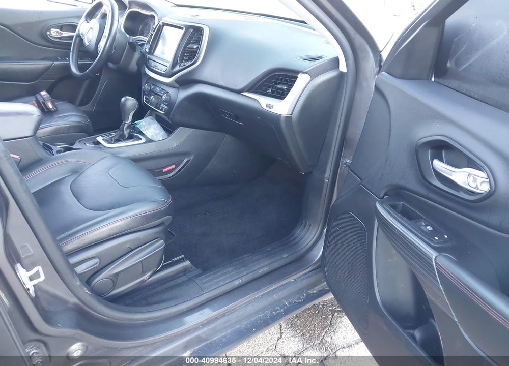 2015 CHEROKEE JEEP  TRAILHAWK VIN: 1C4PJMBS6FW569863