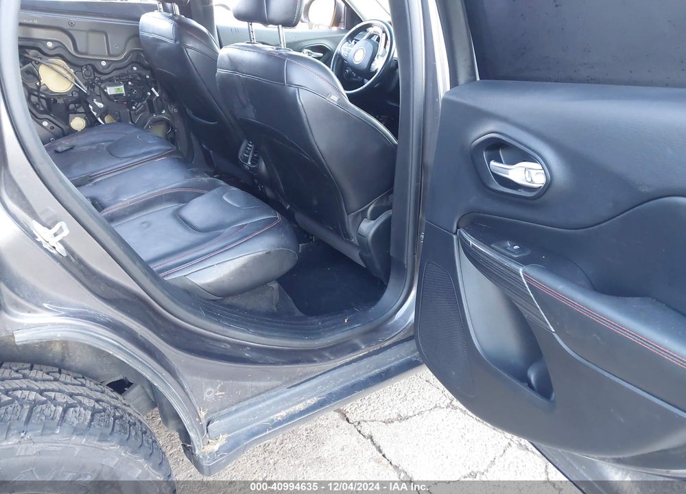 2015 CHEROKEE JEEP  TRAILHAWK VIN: 1C4PJMBS6FW569863