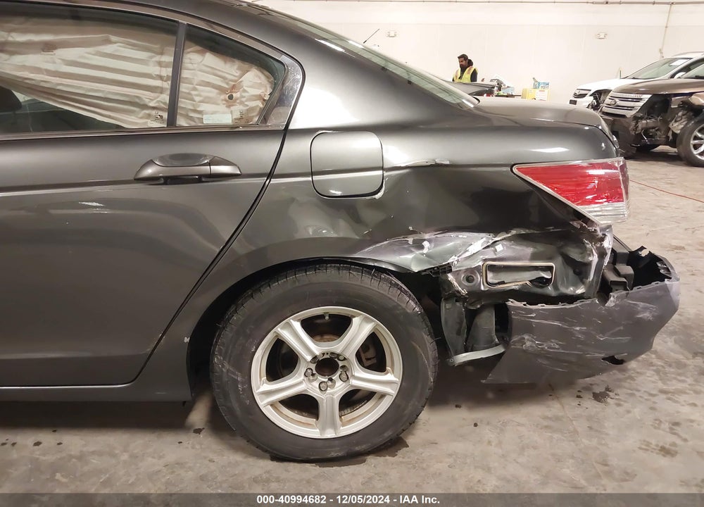 2012 HONDA ACCORD VIN: 1HGCP2F37CA230365