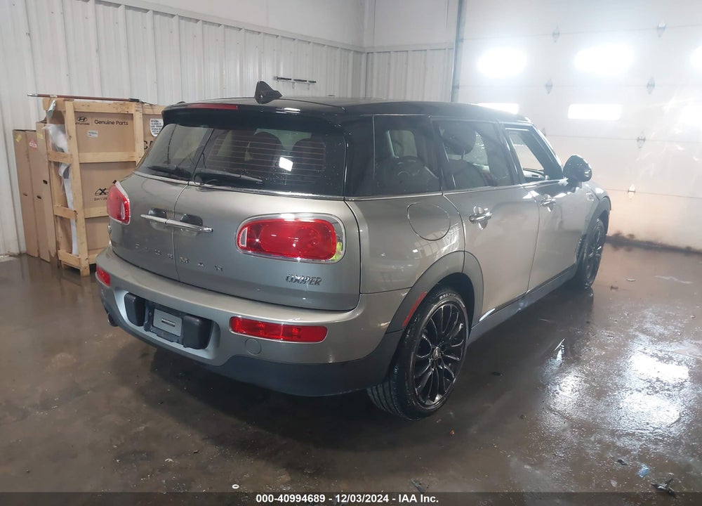 2017 MINI CLUBMAN COOPER VIN: WMWLN5C32H2E33983