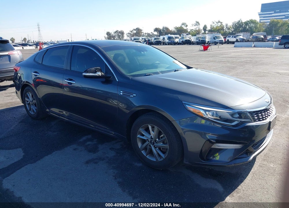 2019 KIA OPTIMA LX VIN: 5XXGT4L33KG288178
