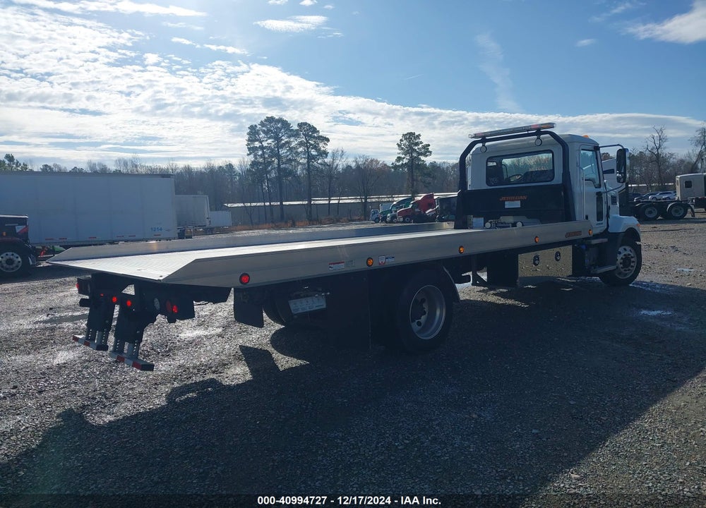 2023 MACK MD VIN: 1M2MDBAA1PS009406