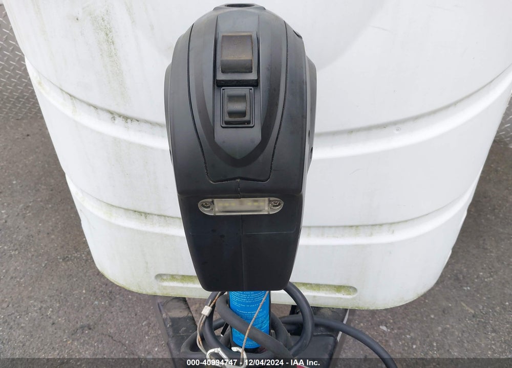 2014 KEYSTONE FUZION VIN: 4YDT30021EF810308