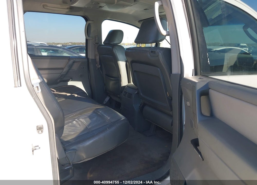 2005 NISSAN TITAN LE VIN: 1N6AA07B25N510558