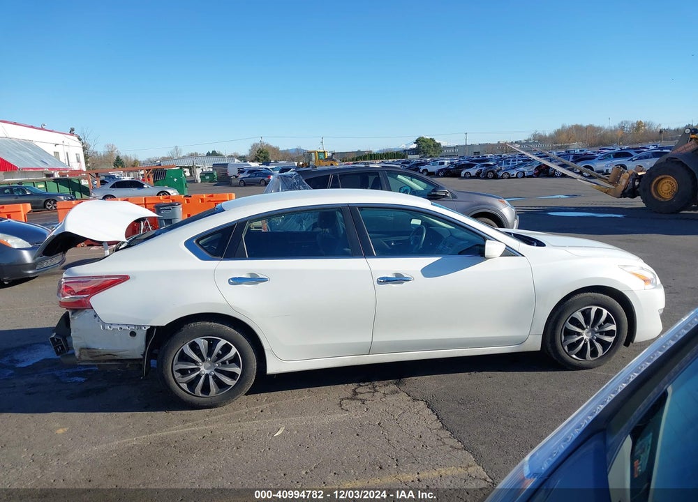2013 NISSAN ALTIMA VIN: 1N4AL3AP2DN584733