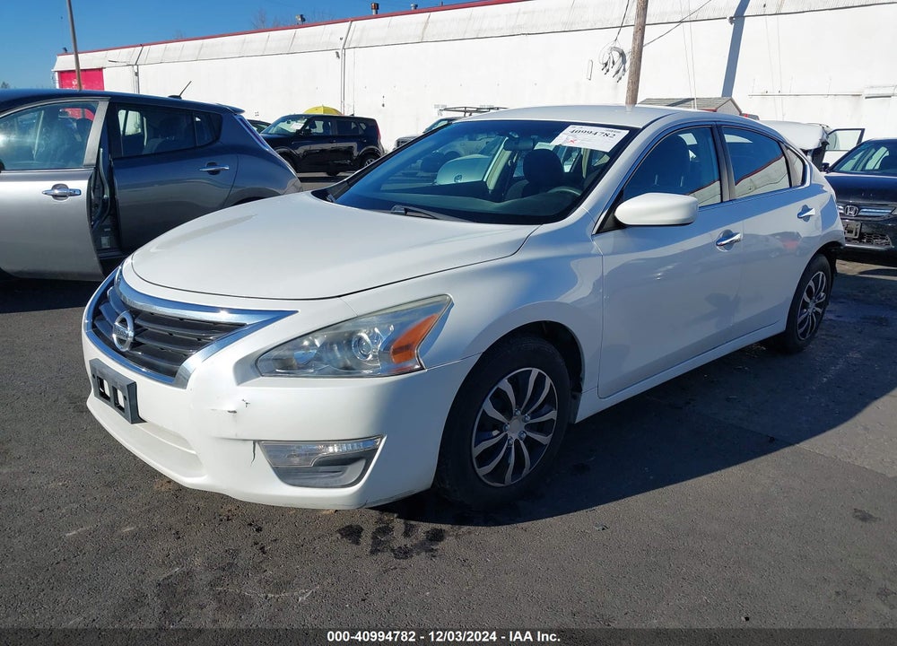 2013 NISSAN ALTIMA VIN: 1N4AL3AP2DN584733