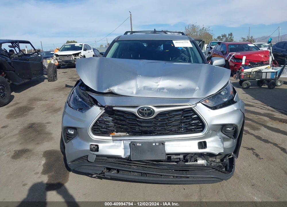 2023 TOYOTA HIGHLANDER LE VIN: 5TDKDRBH2PS514685