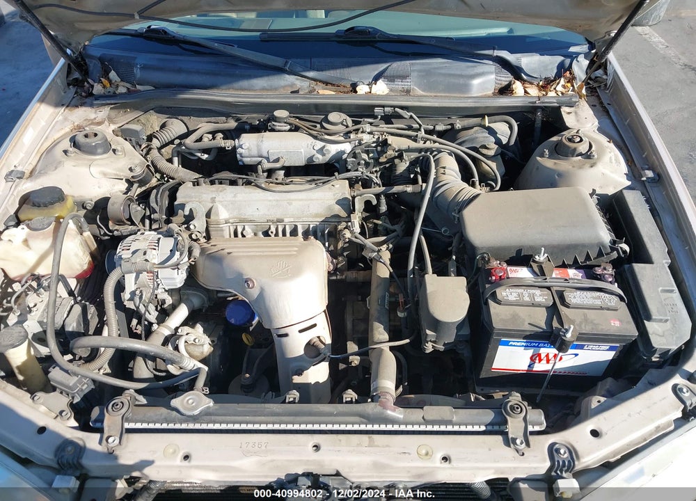 2001 TOYOTA CAMRY LE VIN: 4T1BG22K61U026204
