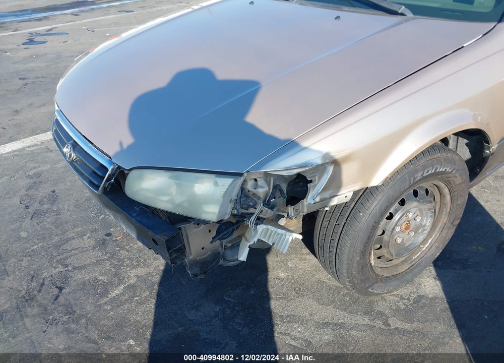 2001 TOYOTA CAMRY LE VIN: 4T1BG22K61U026204
