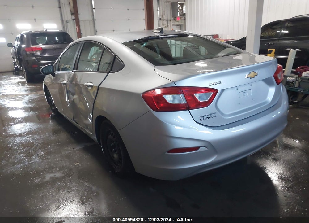 2017 CHEVROLET CRUZE LS AUTO VIN: 1G1BC5SM2H7121962