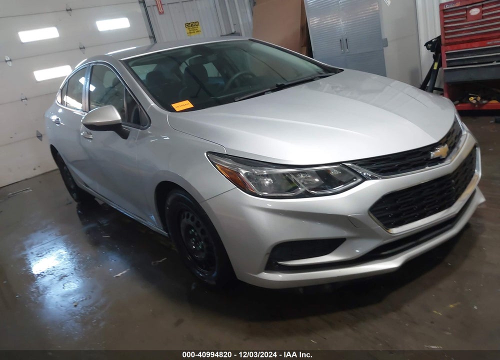 2017 CHEVROLET CRUZE LS AUTO VIN: 1G1BC5SM2H7121962