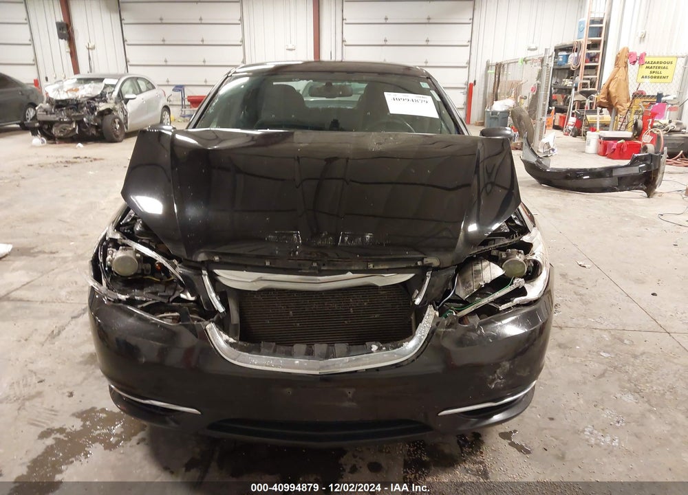 2014 CHRYSLER 200 VIN: 1C3CCBAG1EN158745