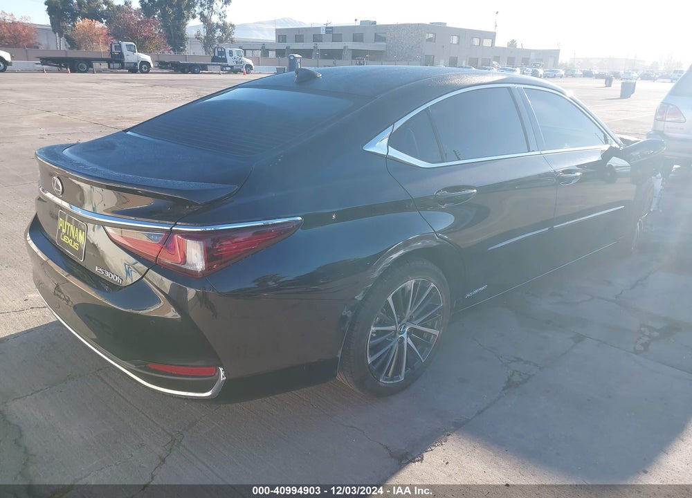 2022 LEXUS ES 300H VIN: 58ADA1C17NU022171