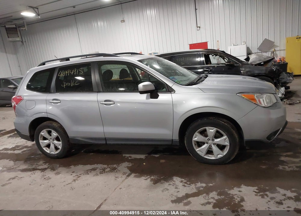 2015 SUBARU FORESTER VIN: JF2SJADC3FH842424