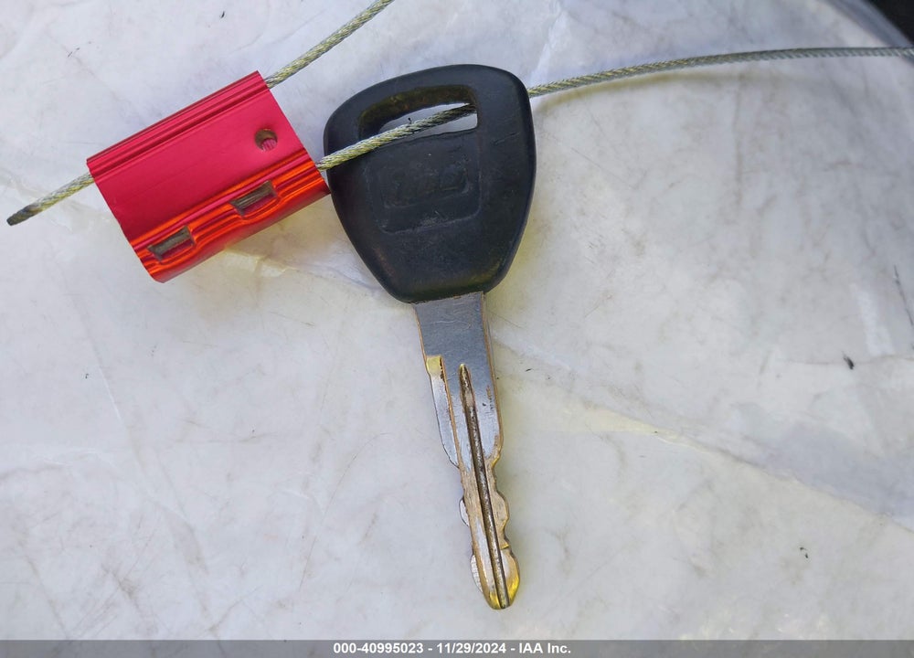 2001 HONDA CIVIC LX VIN: 2HGES15551H529467